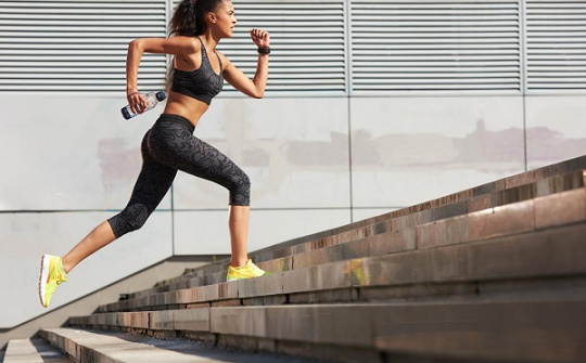 Vì sao nên leo thang bộ mỗi ngày?