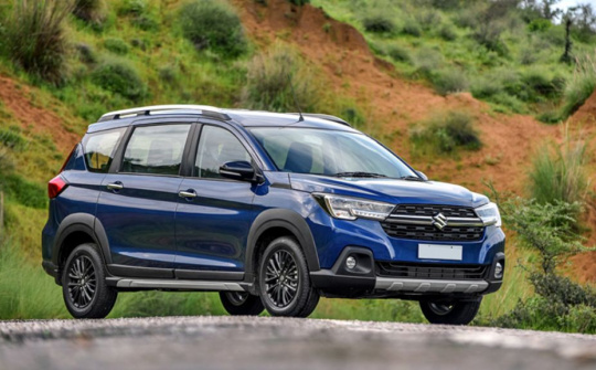 Suzuki XL7 bất ngờ ra mắt trong đêm, giá bán cạnh tranh mạnh với Mitsubishi Xpander