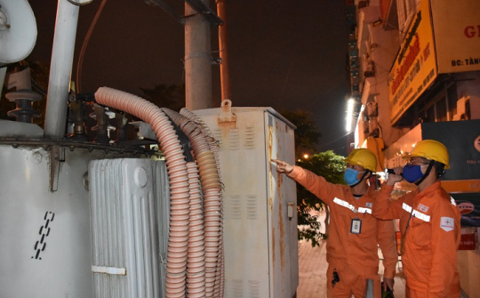 EVNHANOI thầm lặng giữ sáng nguồn điện Thủ đô