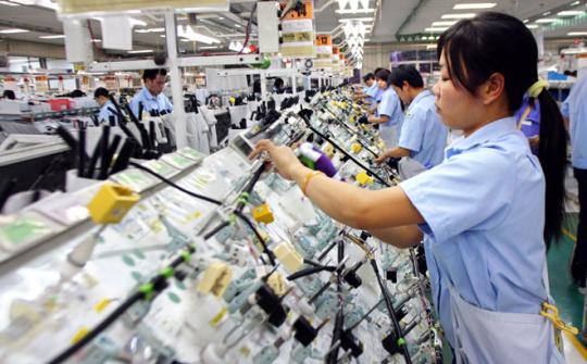 Chịu tác động không nhỏ từ đại dịch, Việt Nam vẫn xuất siêu 3 tỉ USD