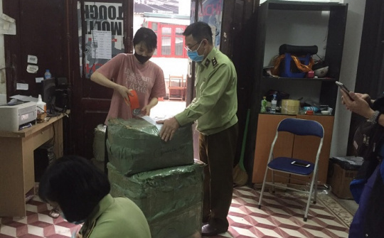 QLTT Hà Nội: Tạm giữ số lượng lớn tân dược nhập lậu