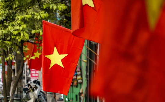 Dặm dài yêu thương nối mọi miền đất nước