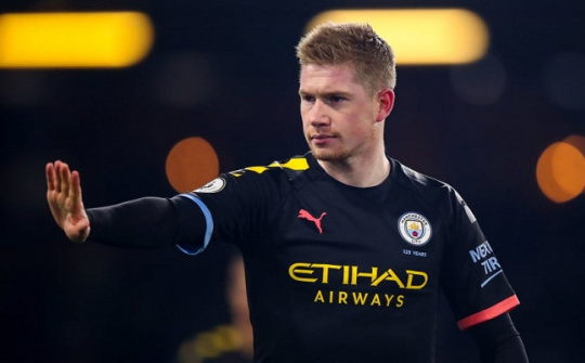 Cầu thủ Primier League nghi ngờ về động cơ của việc giảm lương