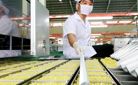 Lo đơn hàng xuất khẩu quý II/2020