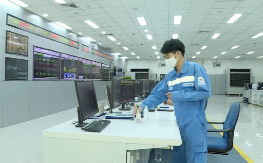 EVNGENCO 3 vừa chống dịch COVID - 19, vừa giữ ổn định nguồn điện phía Nam