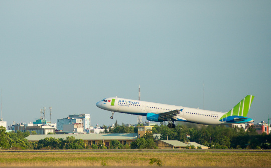 Bamboo Airways đưa công dân Việt Nam tại Philippines hồi hương