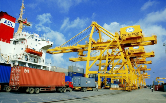 Hàng hóa tạm nhập, tái xuất áp dụng quy định mới từ năm 2021