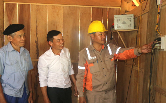 1.116 hộ dân ở Sơn La có điện lưới quốc gia