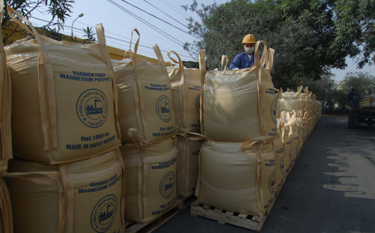 Phân bón Văn Điển: “Khắc tinh” của vùng đất chua trũng, lầy thụt