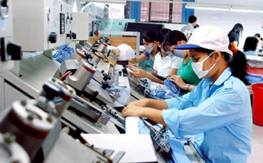 Chuyển dịch làn sóng đầu tư: Doanh nghiệp Việt sẽ cầm quân trắng và đi trước?