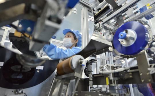 Trung Quốc đang phục hồi trở lại theo mô hình chữ V nhưng phần còn lại của thế giới sẽ không được như vậy