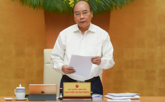 Thủ tướng: Phấn đấu GDP tăng trưởng trên 5%