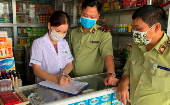 Xử phạt hơn 77 triệu đồng với 2 cơ sở kinh doanh trang thiết bị y tế vi phạm