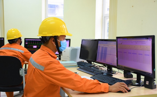 EVNHANOI triển khai các giải pháp đảm bảo điện mùa nắng nóng