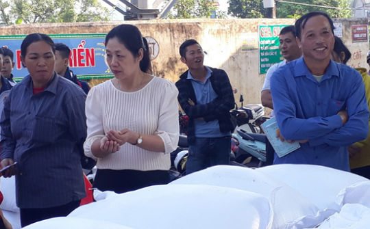 Chỉ có 2 doanh nghiệp đã ký hợp đồng cung cấp đủ số lượng gạo trúng thầu