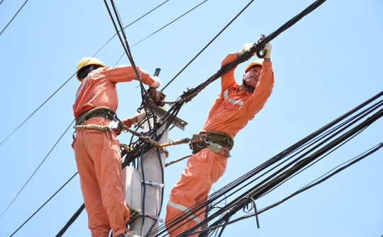 EVNHANOI lý giải nguyên nhân hóa đơn tiền điện tăng cao
