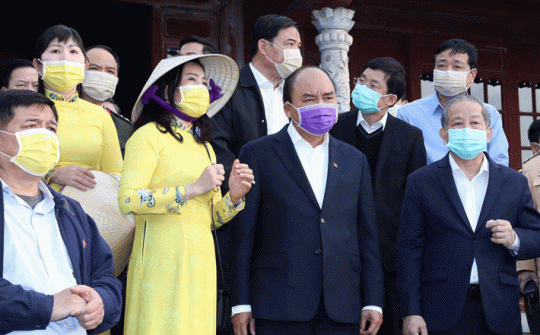 Thủ tướng đặt vấn đề “mở cửa ở đâu, mở cửa như thế nào”?