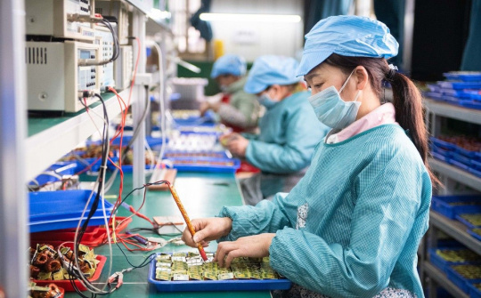 VEPR: Kịch bản lạc quan nhất, kinh tế Việt Nam tăng trưởng khoảng 5,3% trong 2020