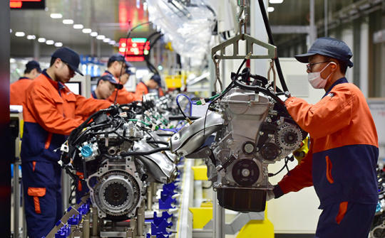 Hoạt động sản xuất tại Trung Quốc tăng tháng thứ 2 liên tiếp