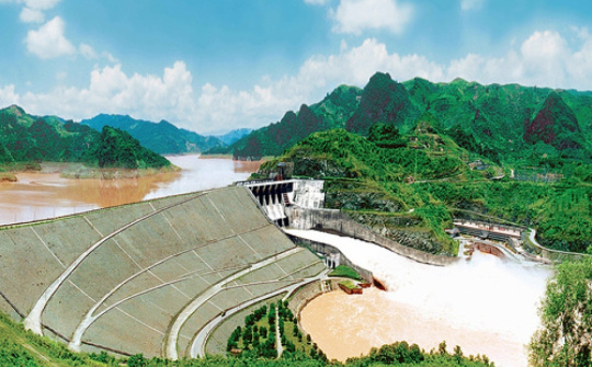 Ký cam kết tài chính trị giá 100 triệu EUR cho dự án Nhà máy Thủy điện Hòa Bình mở rộng