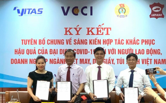 Hợp tác giúp lao động ngành dệt may, da giày vượt khó vì Covid-19