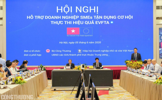 [Tin ảnh]: Hội nghị Hỗ trợ doanh nghiệp SMEs tận dụng cơ hội thực thi hiệu quả EVFTA