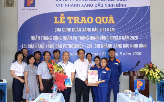 Tháng công nhân ở Petrolimex