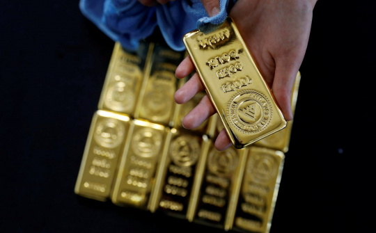 Giá vàng ngày 8/6 đi xuống, khó có thể vượt ngưỡng nhạy cảm 1.700 USD/Ounce