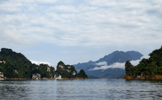 Hồ Na Hang - “Tiểu Hạ Long” thơ mộng của Tuyên Quang