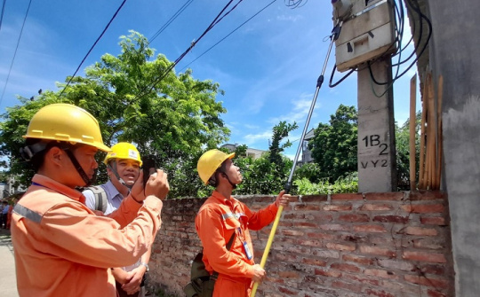 EVN bổ sung thêm 2 bước trong việc ghi chỉ số điện và lập hóa đơn tiền điện