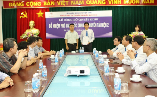 Công bố quyết định bổ nhiệm Phó Giám đốc Công ty Truyền tải điện 2
