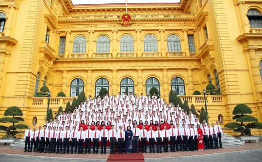 Tiến tới Đại hội Đại biểu Đảng bộ Tập đoàn Điện lực Việt Nam (nhiệm kỳ 2020-2025): Tiếp tục phát huy sức mạnh lãnh đạo toàn diện