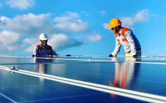 Nhà đầu tư năng lượng tái tạo hoan nghênh hành động kịp thời của EVN