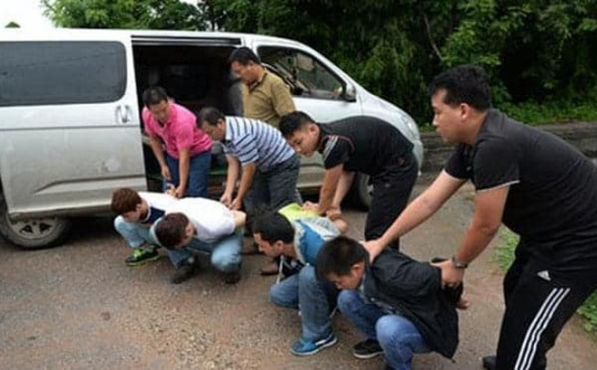 Xác định các đối tượng chủ mưu, cầm đầu, tiếp tay cho người nước ngoài nhập cảnh trái phép vào Việt Nam