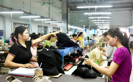 Đơn phương chấm dứt hợp đồng và điểm mới trong Bộ luật Lao động 2019