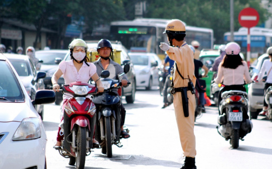 Thủ tướng yêu cầu Bộ Công an tái cấu trúc quy trình xử phạt vi phạm giao thông đường bộ
