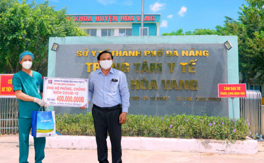 Petrolimex Đà Nẵng: 400 triệu đồng tiếp sức Bệnh viện Dã chiến chống Covid-19