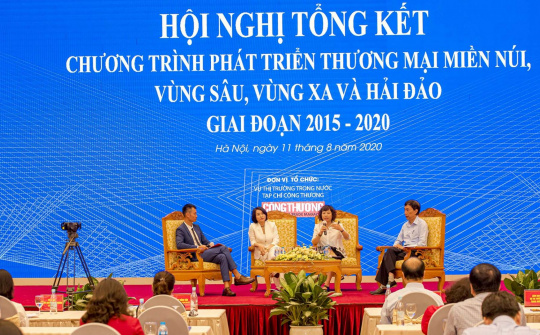 [Tin ảnh]: Hội nghị Tổng kết Chương trình phát triển thương mại miền núi, vùng sâu, vùng xa và hải đảo giai đoạn 2015-2020