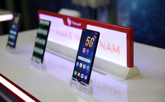 Vsmart Aris 5G - Smartphone 5G đầu tiên của Việt Nam
