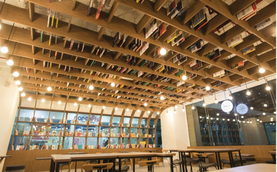 Sống chậm với Top 10 quán cà phê sách tại Hà Nội