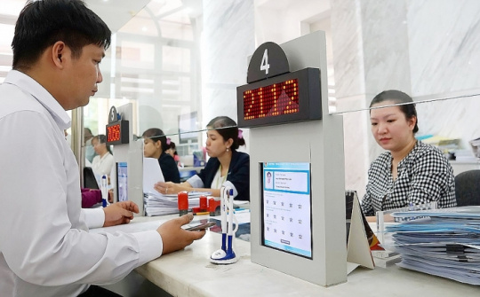 5 tiêu chí xếp loại cán bộ, công chức không hoàn thành nhiệm vụ từ ngày 20/8