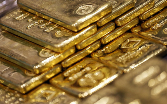 Giá vàng ngày 18/8 tăng vọt, tiến ngưỡng tâm lý 2.000 USD/Ounce