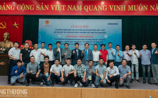 Lời giải cho bài toán nhân lực ngành khuôn mẫu tại Việt Nam