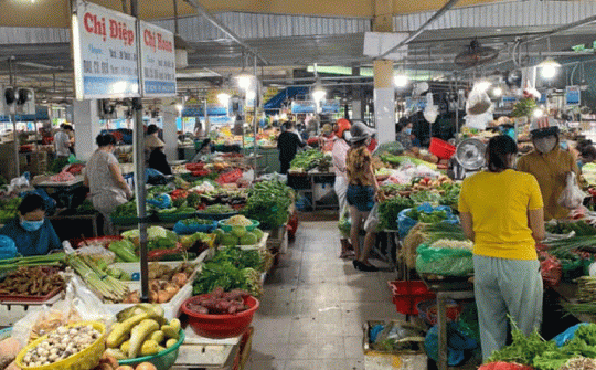 Đà Nẵng thêm 3 ca dương tính: Thị trường vẫn ổn định, QLTT tiếp tục giám sát 357 cơ sở kinh doanh