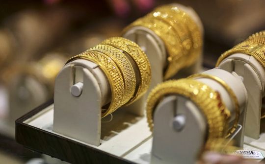 Giá vàng ngày 4/8: Tín hiệu tích cực từ điều chế vaccin Covid-19 và đồng USD phục hồi đẩy giá vàng sụt giảm