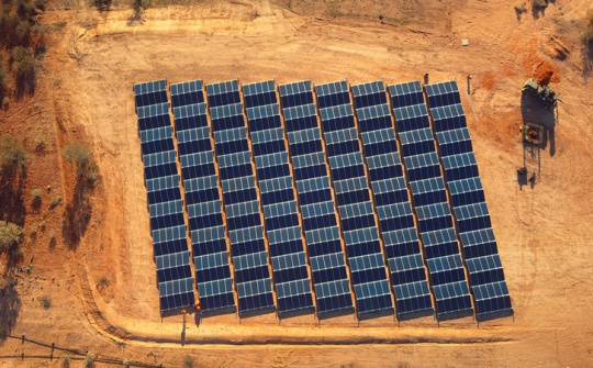 AES đầu tư vào 5B thúc đẩy việc sử dụng năng lượng mặt trời toàn cầu