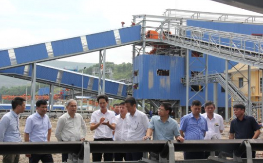 Đẩy nhanh tiến độ Dự án Nhà máy tuyển than Khe Chàm