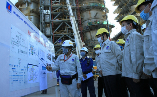 Lãnh đạo PVN làm việc trực tiếp tại các đơn vị, đốc thúc thực hiện hiệu quả các giải pháp ứng phó tác động kép