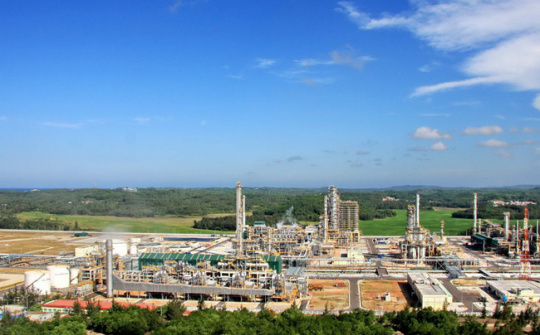 Công nghiệp chế biến, chế tạo vẫn dẫn đầu, chiếm gần nửa tổng vốn FDI trong 9 tháng