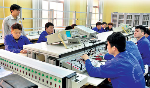 Thị trường lao động và việc làm trên địa bàn thành phố Đà Nẵng